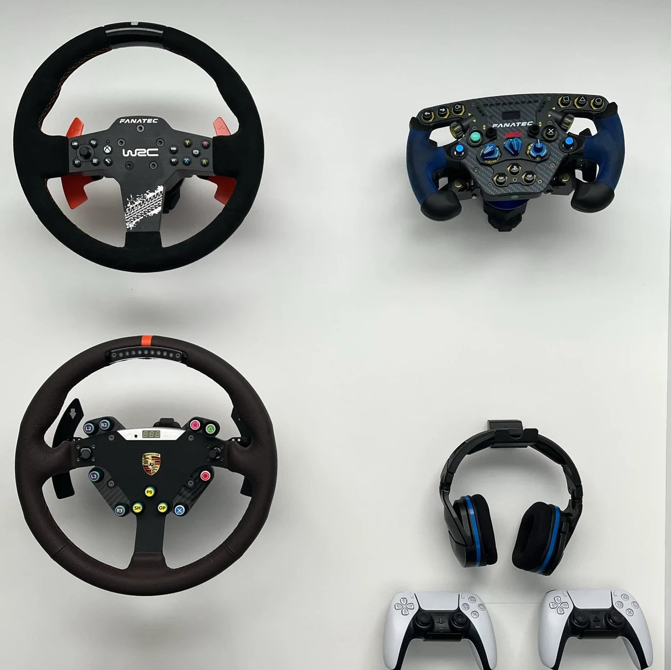 Fanatec Wheel Wall Mount